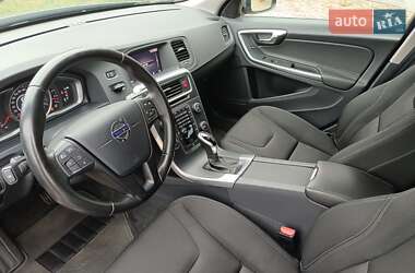 Универсал Volvo V60 2017 в 