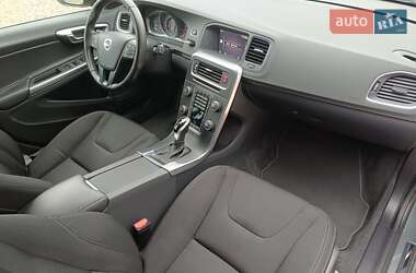 Универсал Volvo V60 2017 в 
