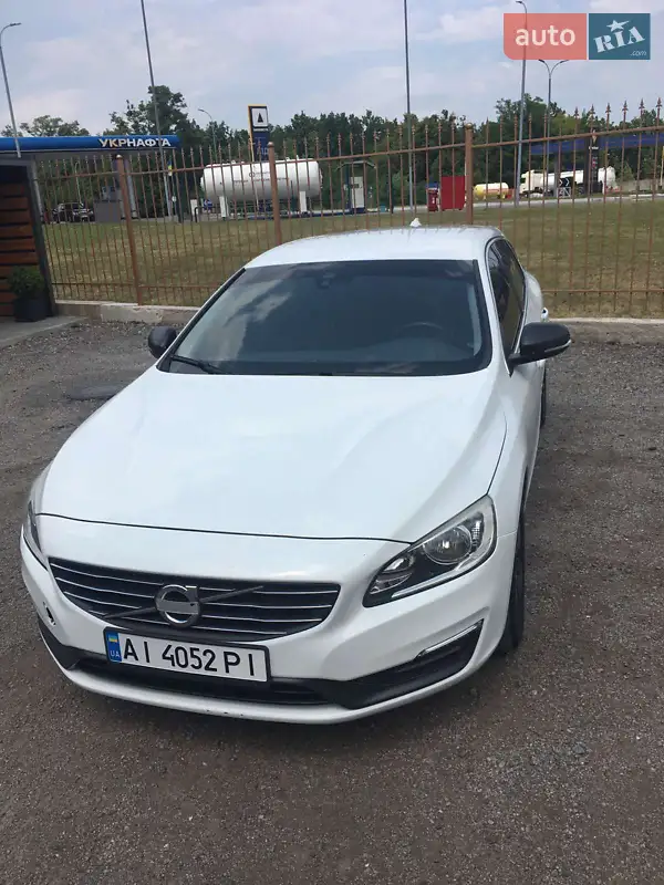 Volvo V60