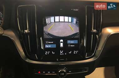 Универсал Volvo V60 2021 в 