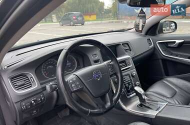 Універсал Volvo V60 2013 в 