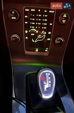 Універсал Volvo V60 2013 в 