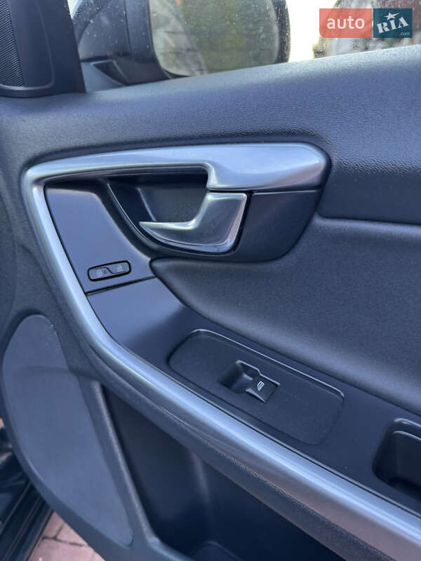Универсал Volvo V60 2014 в Моршине