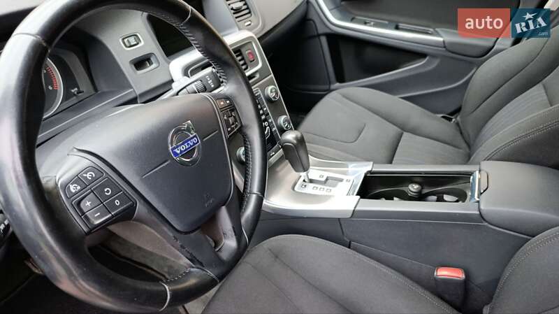Универсал Volvo V60 2012 в Стрые