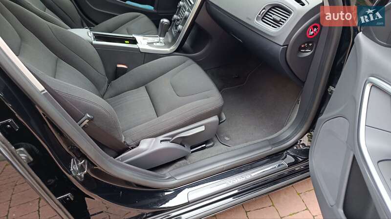Универсал Volvo V60 2012 в Стрые
