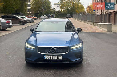 Универсал Volvo V60 2020 в 
