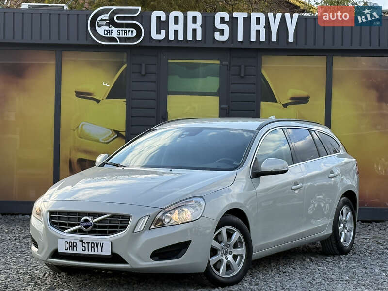 Volvo V60 2011