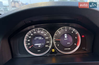 Универсал Volvo V60 2011 в 
