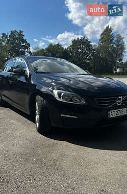Універсал Volvo V60 2015 в Івано-Франківську