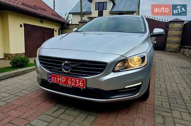Универсал Volvo V60 2014 в 