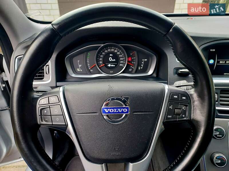 Универсал Volvo V60 2014 в Бродах