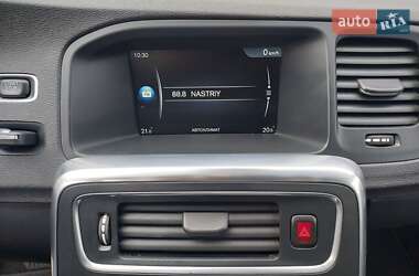 Универсал Volvo V60 2014 в 