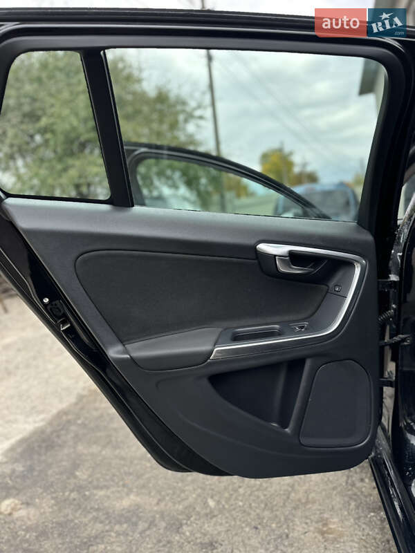 Універсал Volvo V60 2013 в Тернополі фото 15 Універсал Volvo V60 2013 в Тернополі
