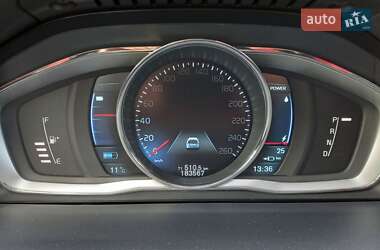 Универсал Volvo V60 2014 в 