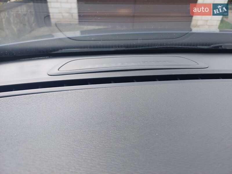 Універсал Volvo V60 2014 в Бродах