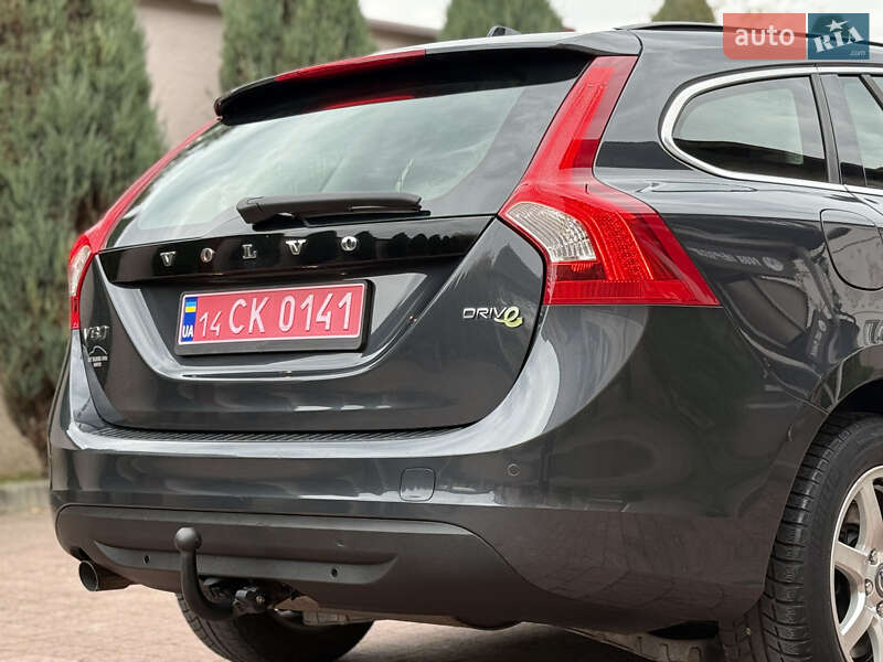 Универсал Volvo V60 2012 в Стрые фото 29 Универсал Volvo V60 2012 в Стрые