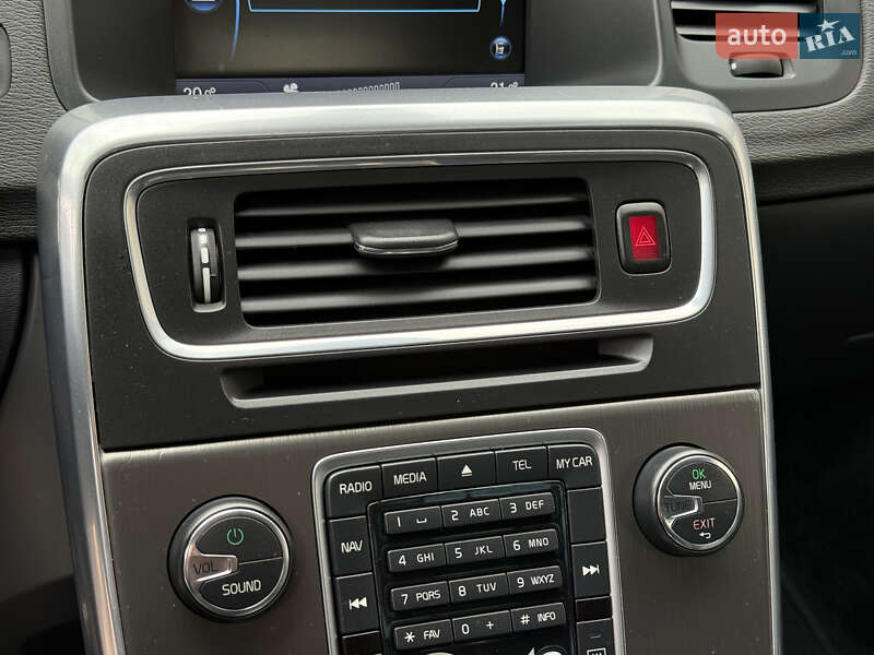 Универсал Volvo V60 2012 в Стрые фото 62 Универсал Volvo V60 2012 в Стрые