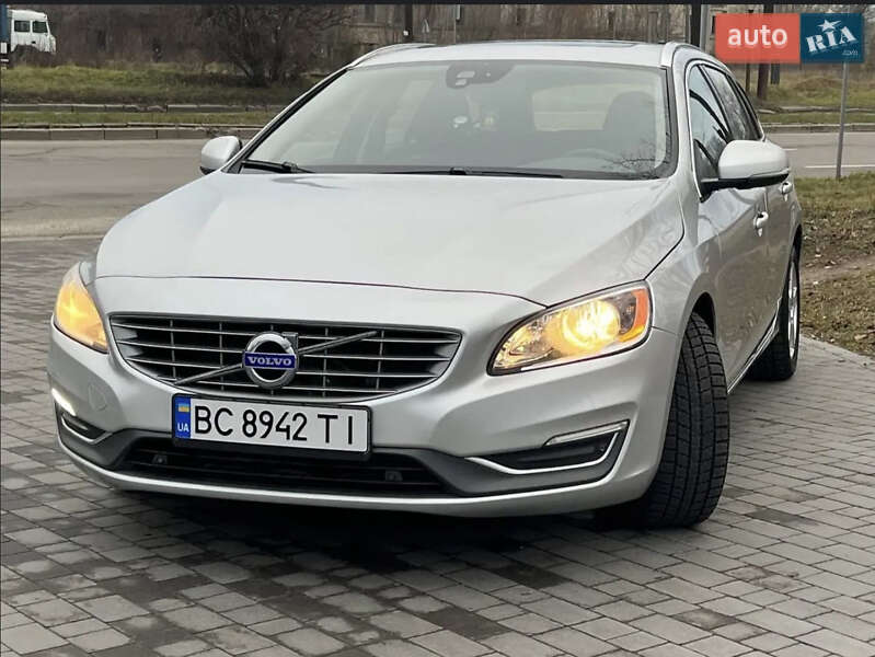 Универсал Volvo V60 2014 в Николаеве