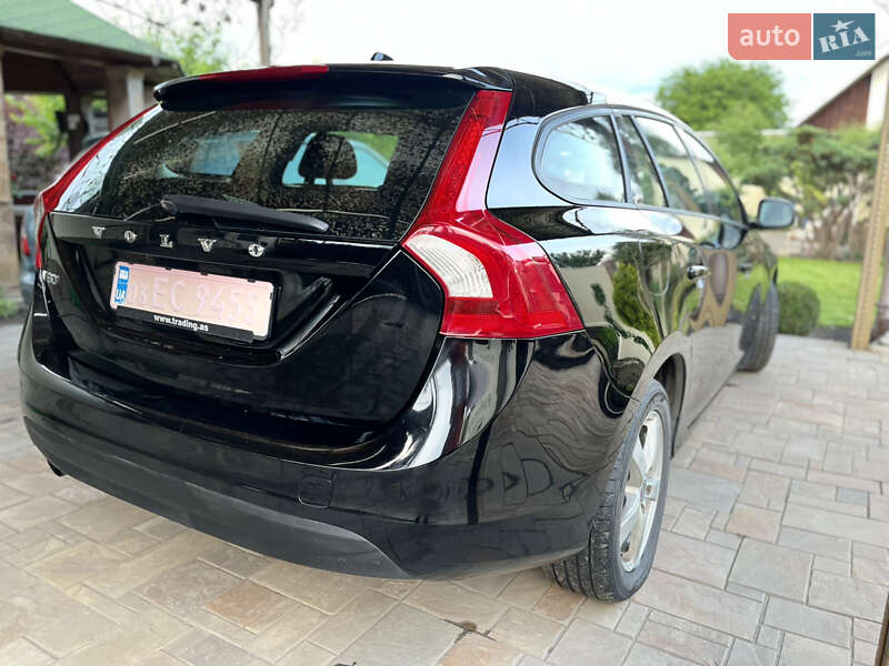 Универсал Volvo V60 2012 в Ахтырке