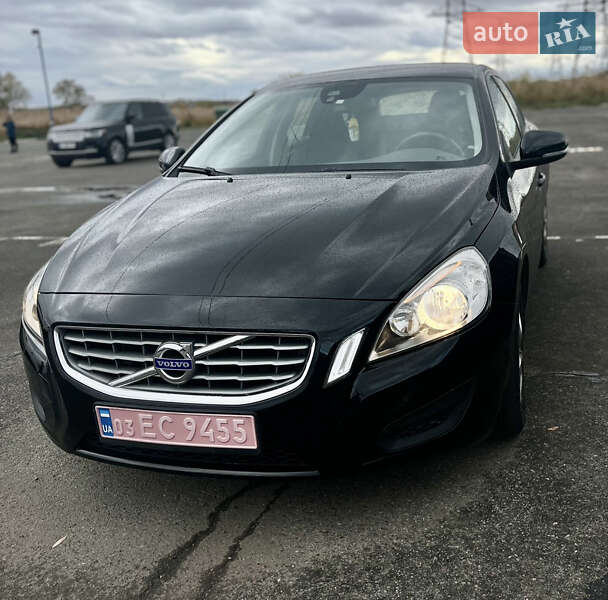 Универсал Volvo V60 2012 в Ахтырке