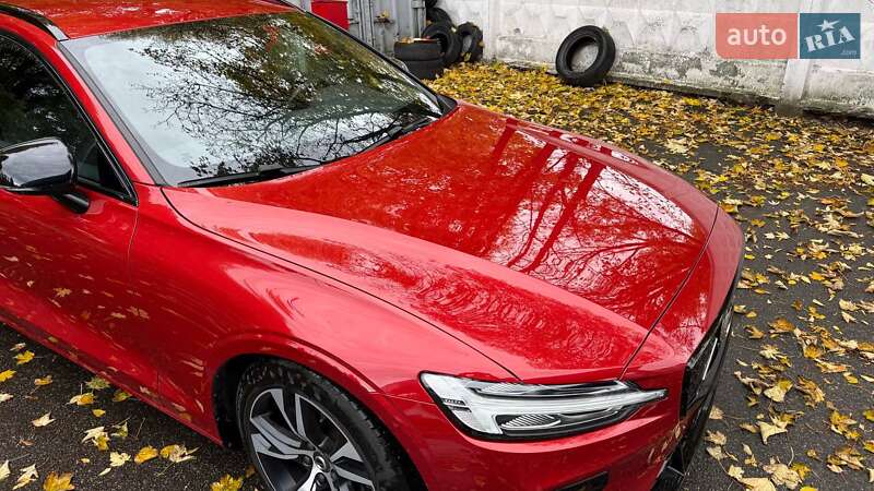 Універсал Volvo V60 2021 в Києві фото 7 Універсал Volvo V60 2021 в Києві