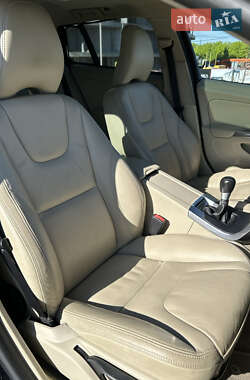 Універсал Volvo V60 2012 в 