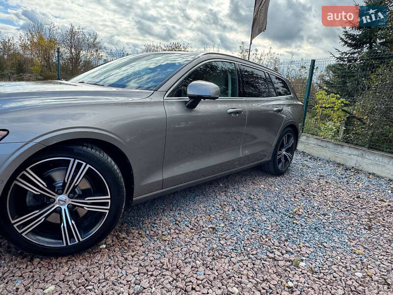 Універсал Volvo V60 2020 в Дрогобичі