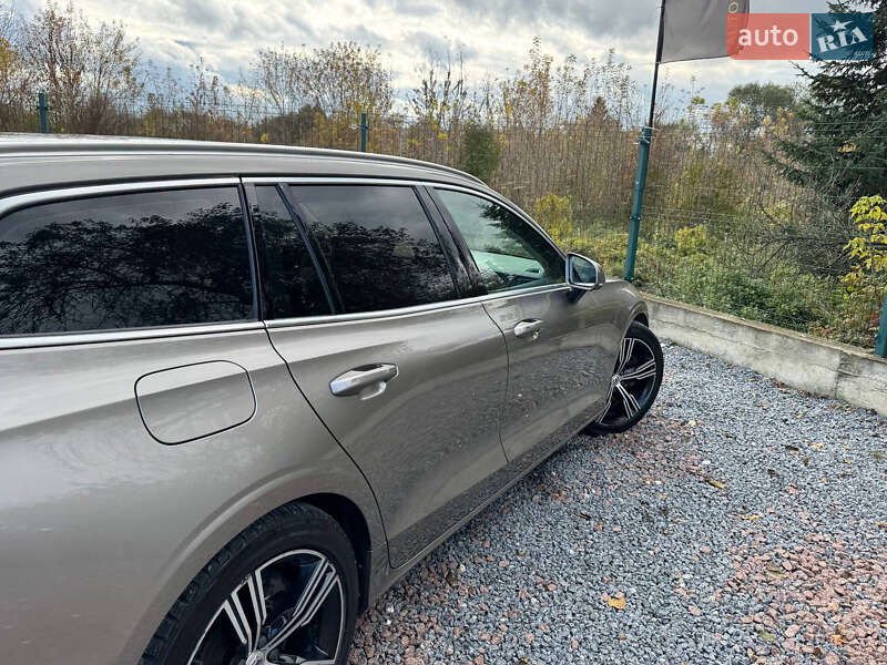 Універсал Volvo V60 2020 в Дрогобичі