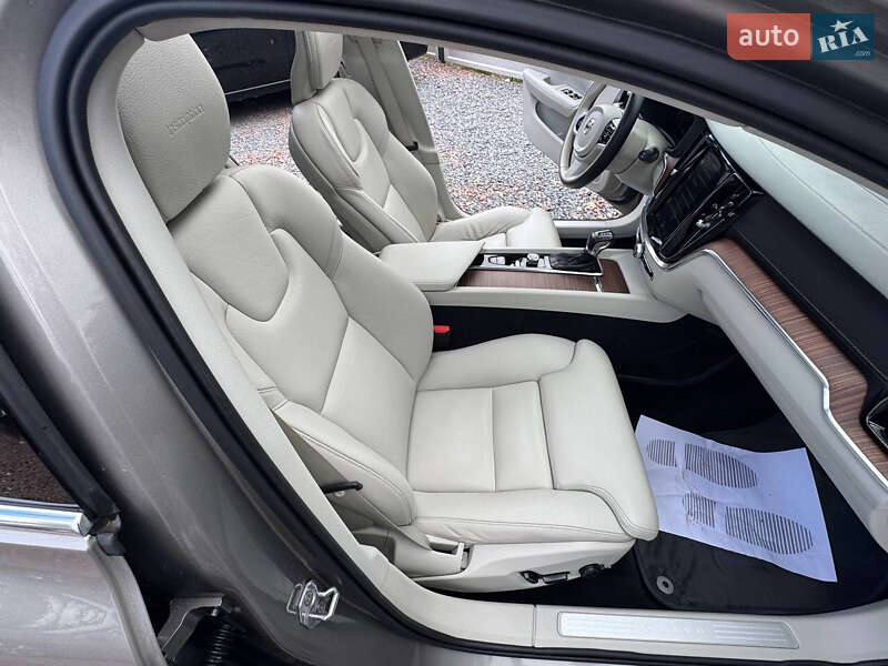Універсал Volvo V60 2020 в Дрогобичі