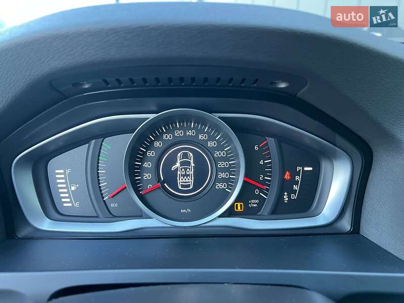Універсал Volvo V60 2014 в Львові