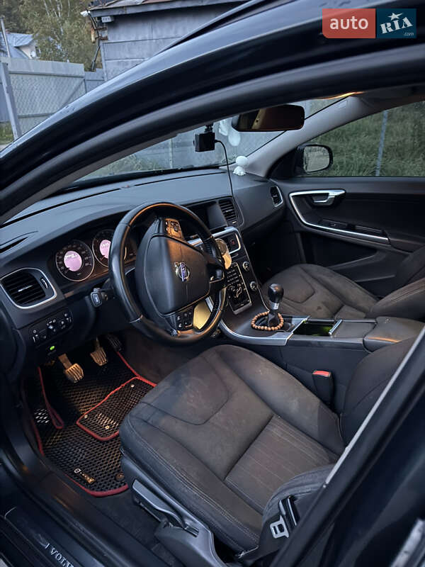 Універсал Volvo V60 2011 в Трускавці
