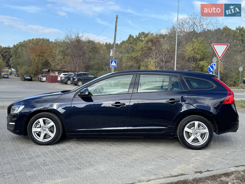 Универсал Volvo V60 2015 в Львове фото 9 Универсал Volvo V60 2015 в Львове