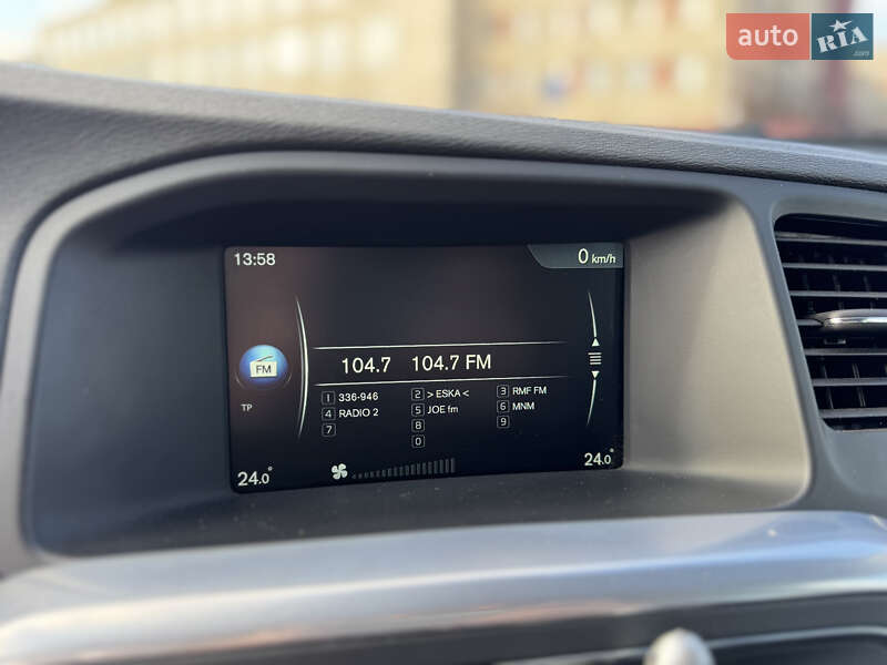 Универсал Volvo V60 2015 в Львове фото 18 Универсал Volvo V60 2015 в Львове