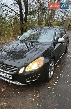 Универсал Volvo V60 2012 в Золочеве