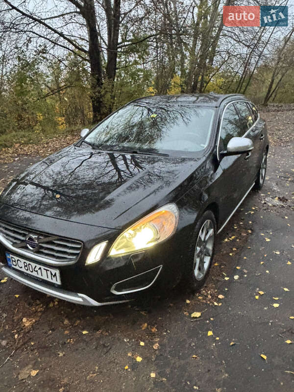 Универсал Volvo V60 2012 в Золочеве фото 4 Универсал Volvo V60 2012 в Золочеве