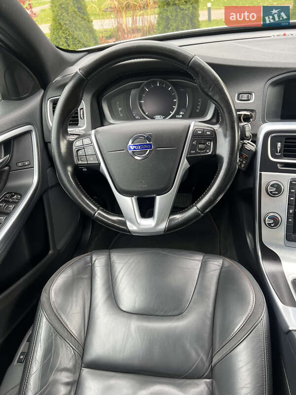 Універсал Volvo V60 2016 в Луцьку фото 22 Універсал Volvo V60 2016 в Луцьку