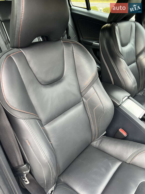 Універсал Volvo V60 2016 в Луцьку фото 33 Універсал Volvo V60 2016 в Луцьку