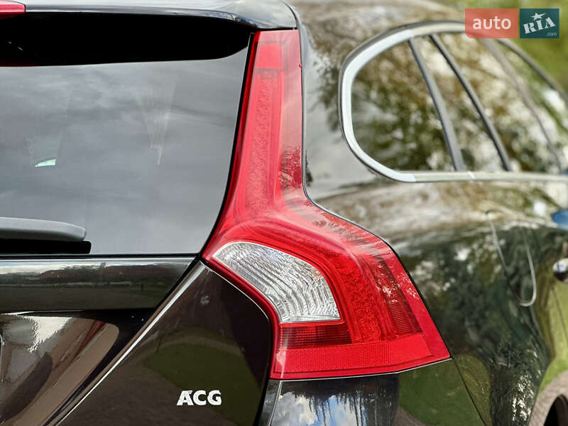 Універсал Volvo V60 2013 в Києві