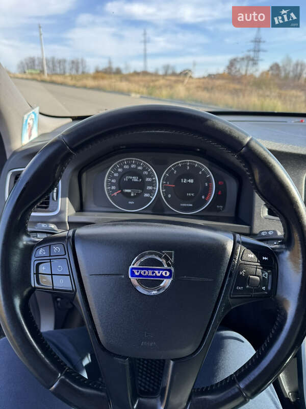 Универсал Volvo V60 2011 в Трускавце