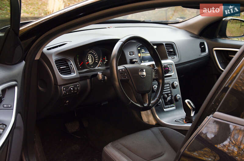 Універсал Volvo V60 2013 в Луцьку фото 6 Універсал Volvo V60 2013 в Луцьку