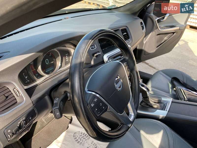 Универсал Volvo V60 2013 в Стрые