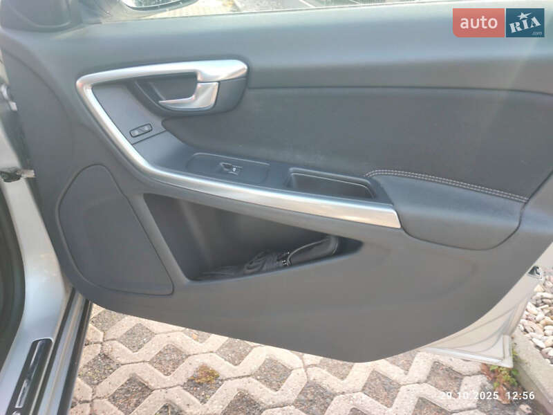 Универсал Volvo V60 2014 в Стрые