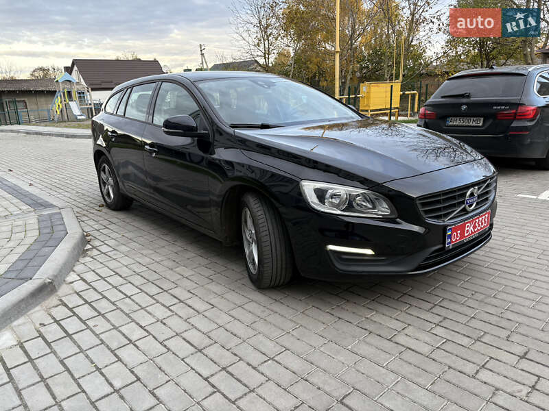 Універсал Volvo V60 2015 в Дубні фото 2 Універсал Volvo V60 2015 в Дубні