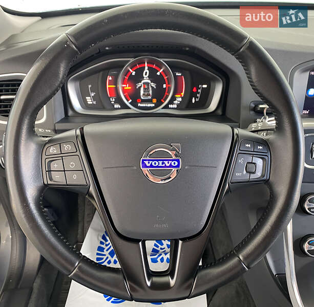 Универсал Volvo V60 2018 в Львове