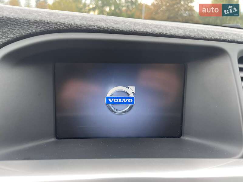 Універсал Volvo V60 2013 в Луцьку