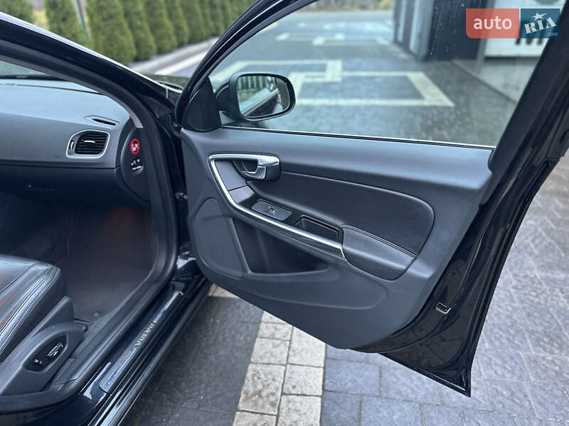 Универсал Volvo V60 2011 в Бродах фото 20 Универсал Volvo V60 2011 в Бродах