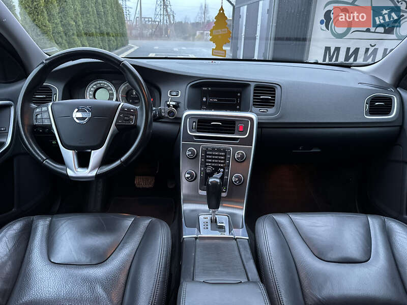 Универсал Volvo V60 2011 в Бродах фото 23 Универсал Volvo V60 2011 в Бродах