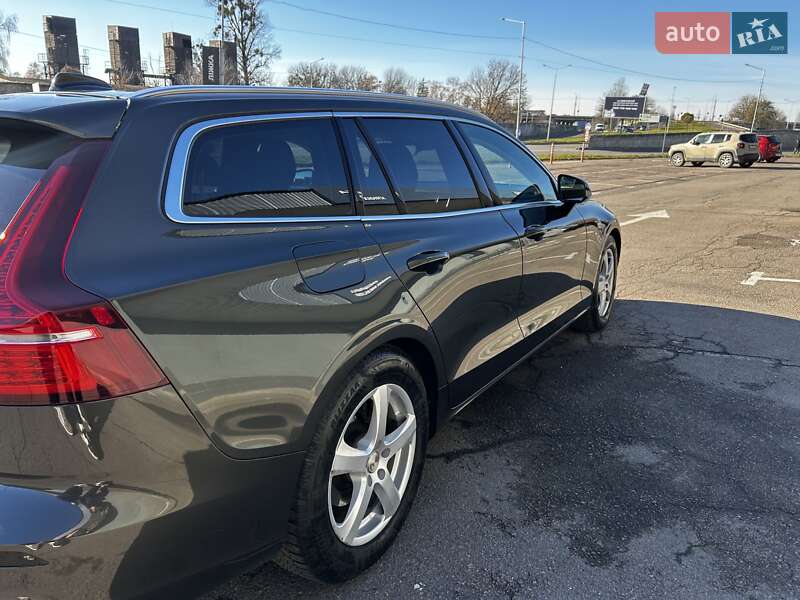 Универсал Volvo V60 2019 в Львове
