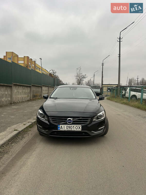 Универсал Volvo V60 2014 в Киеве фото 2 Универсал Volvo V60 2014 в Киеве