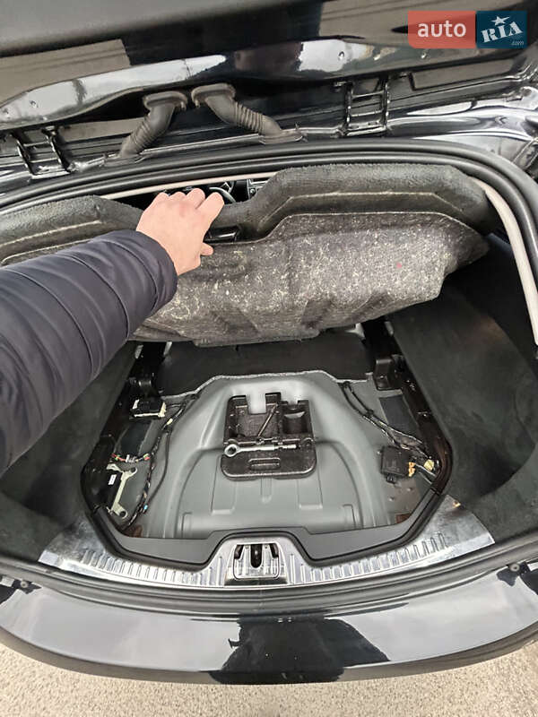 Универсал Volvo V60 2014 в Киеве фото 27 Универсал Volvo V60 2014 в Киеве